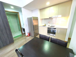 Lakeville (D22), Condominium #594191511